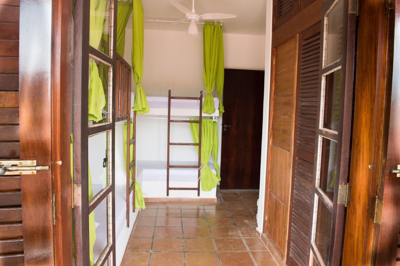 Santo Quintal Hostel Ubatuba Exterior foto